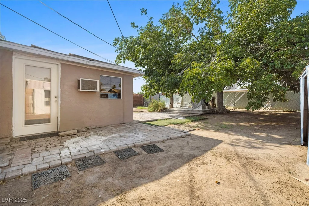 3113 Theresa, Las Vegas, NV 89101