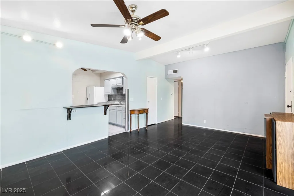 3113 Theresa, Las Vegas, NV 89101