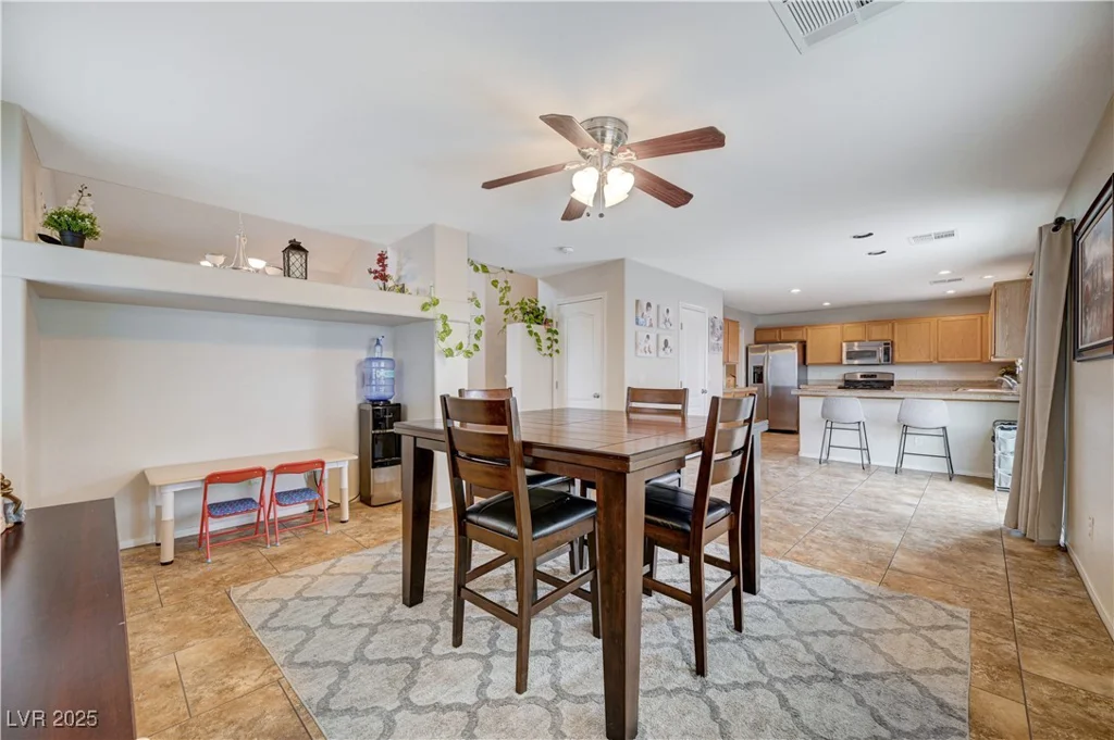 6223 Legend Falls, North Las Vegas, NV 89081