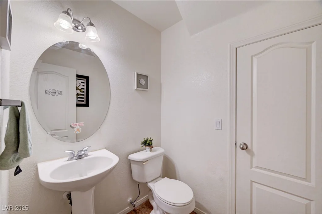 6223 Legend Falls, North Las Vegas, NV 89081