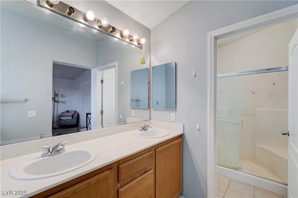 6223 Legend Falls, North Las Vegas, NV 89081