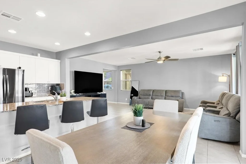 5656 Salt Rock, North Las Vegas, NV 89031
