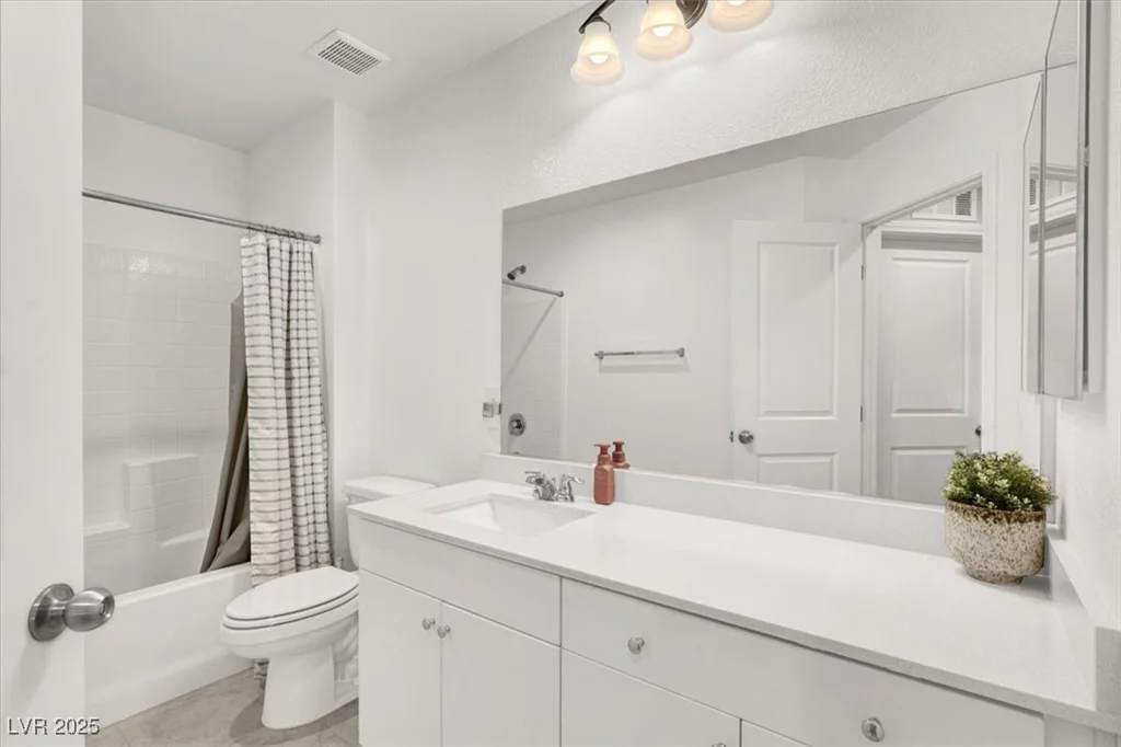5656 Salt Rock, North Las Vegas, NV 89031