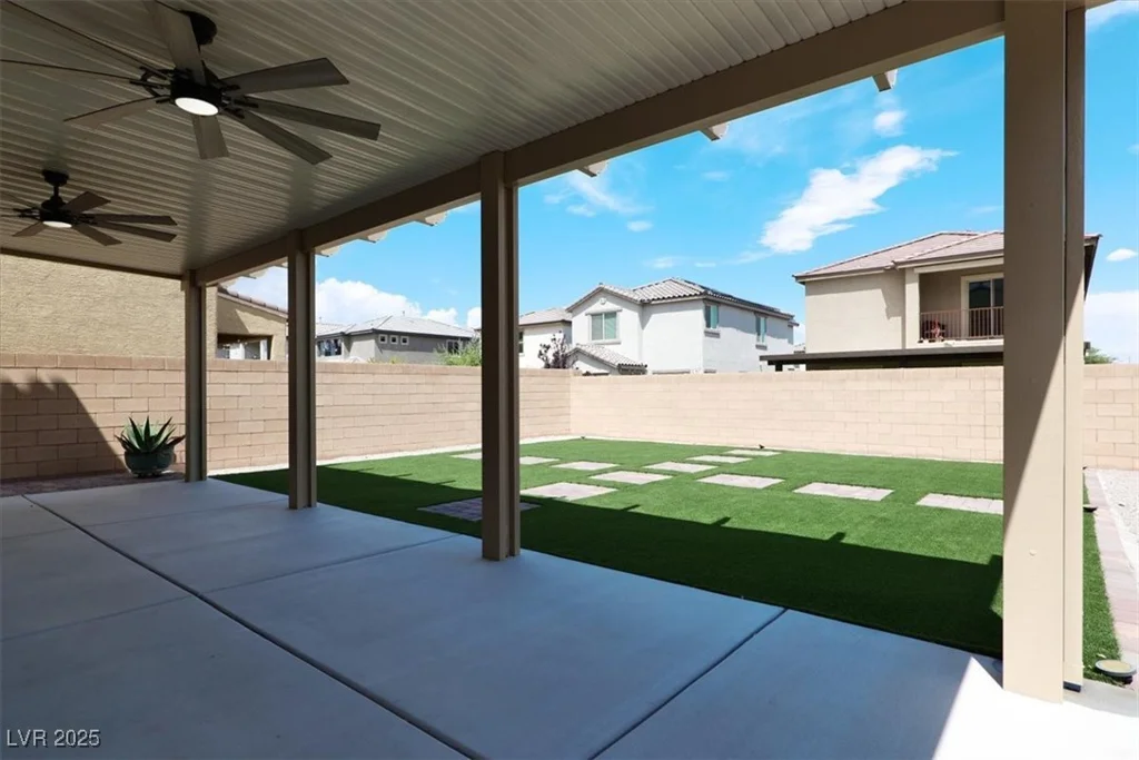 5656 Salt Rock, North Las Vegas, NV 89031