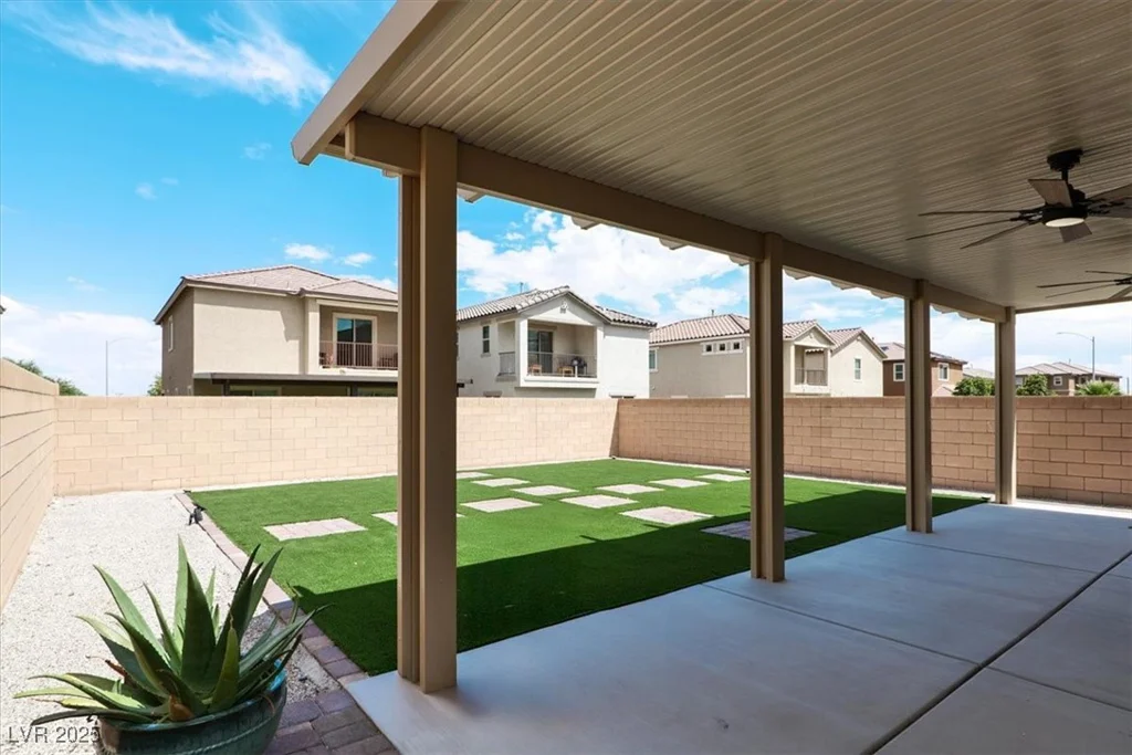 5656 Salt Rock, North Las Vegas, NV 89031