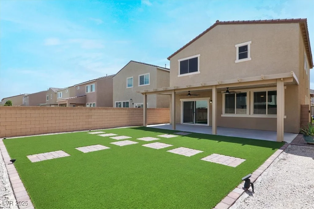 5656 Salt Rock, North Las Vegas, NV 89031