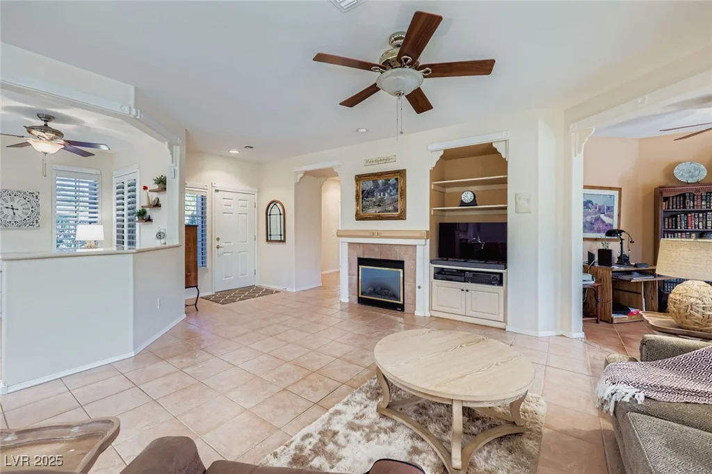 2316 Hardin Ridge, Henderson, NV 89052