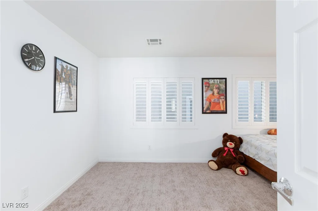 5384 Knitmore, Las Vegas, NV 89139