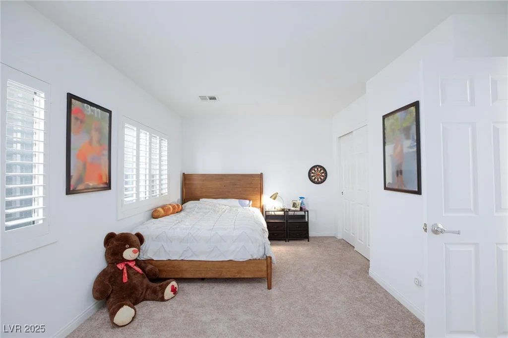 5384 Knitmore, Las Vegas, NV 89139