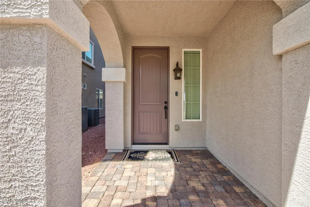 5384 Knitmore, Las Vegas, NV 89139