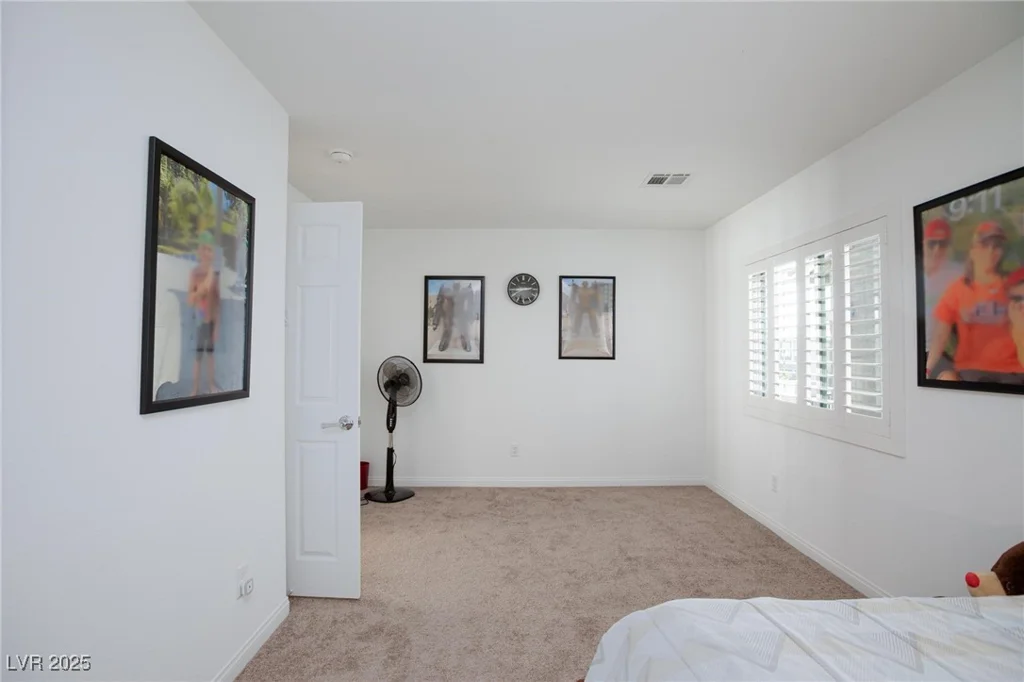 5384 Knitmore, Las Vegas, NV 89139
