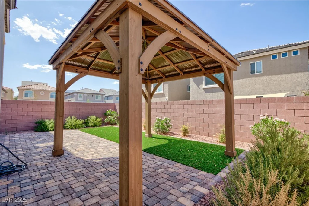 5384 Knitmore, Las Vegas, NV 89139