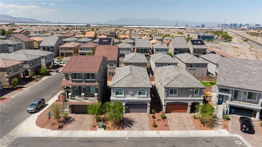 5384 Knitmore, Las Vegas, NV 89139