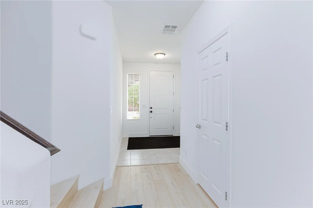 5384 Knitmore, Las Vegas, NV 89139