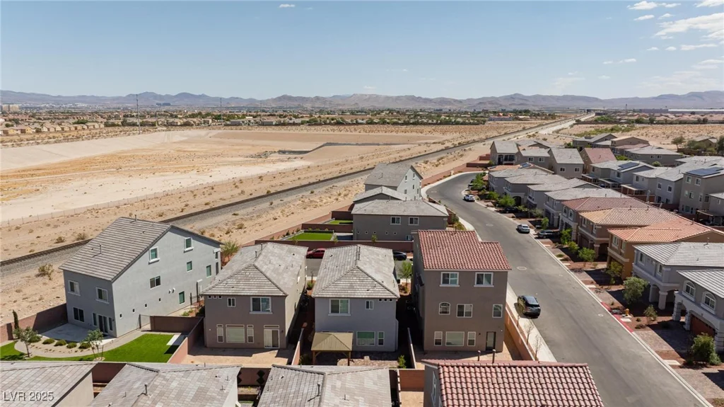 5384 Knitmore, Las Vegas, NV 89139