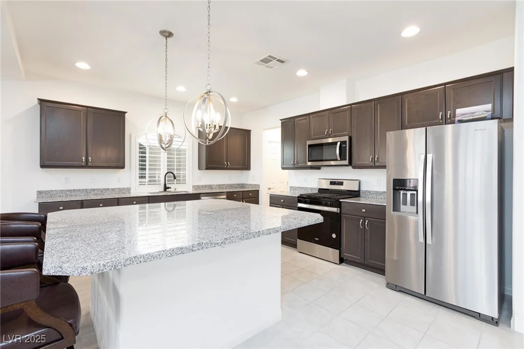 5384 Knitmore, Las Vegas, NV 89139