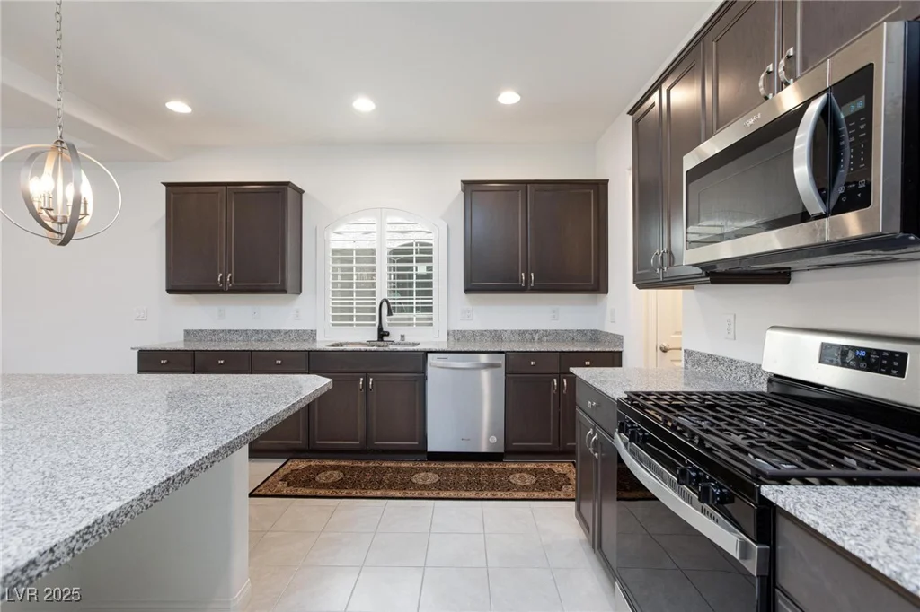 5384 Knitmore, Las Vegas, NV 89139