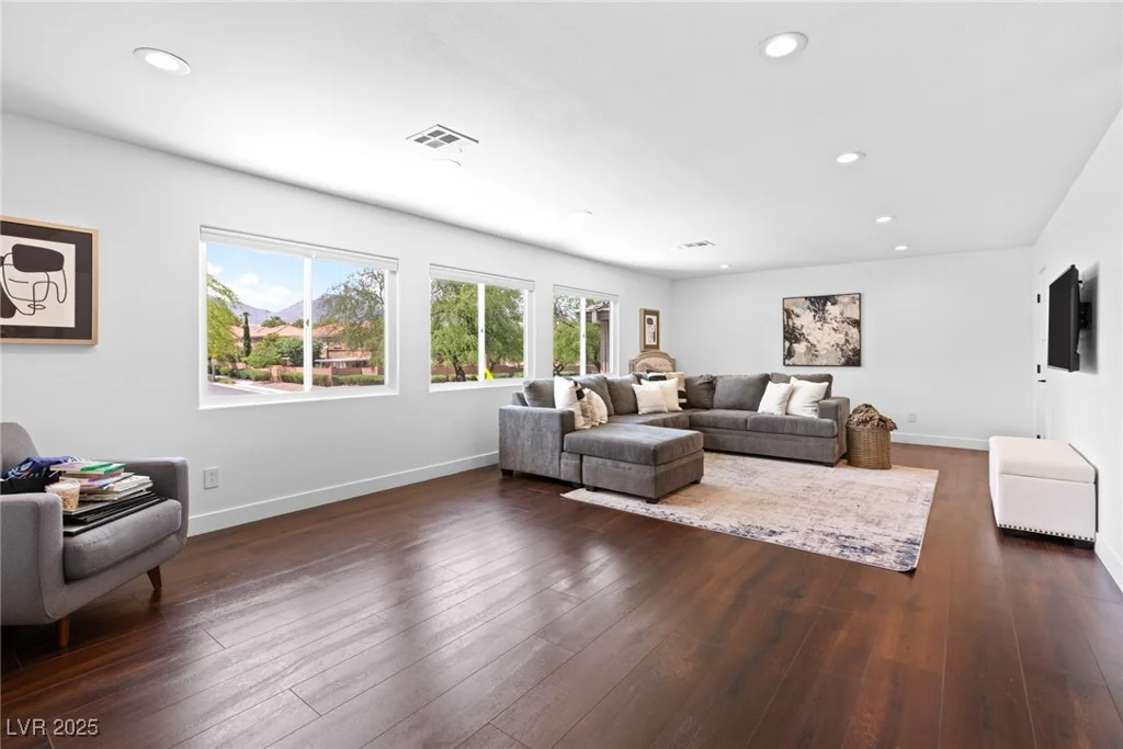 613 Bianca Bay, Las Vegas, NV 89144