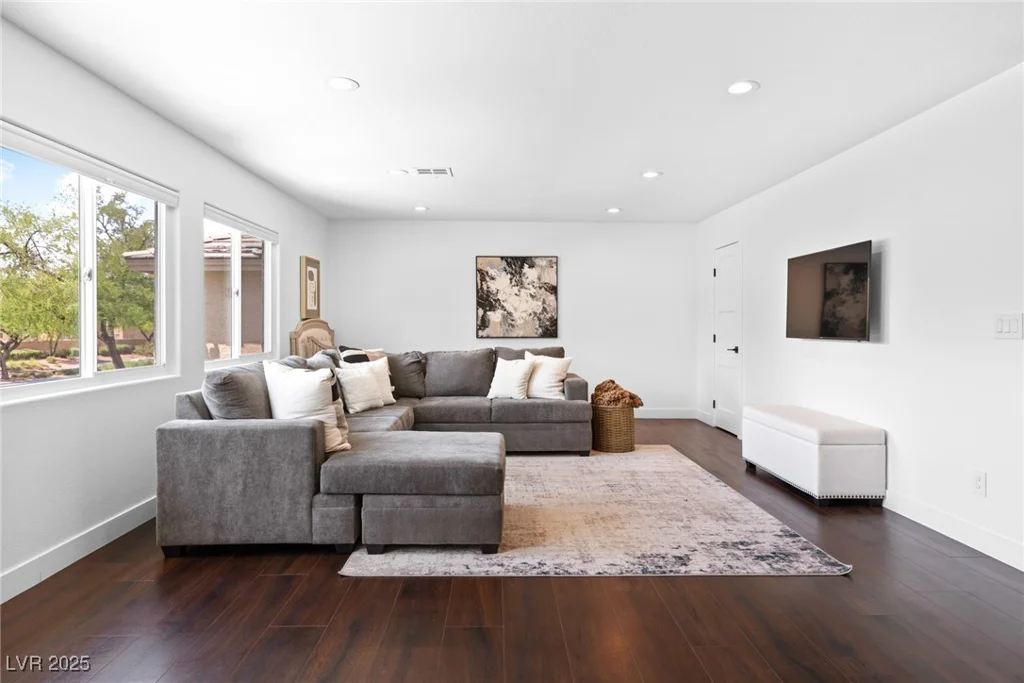613 Bianca Bay, Las Vegas, NV 89144