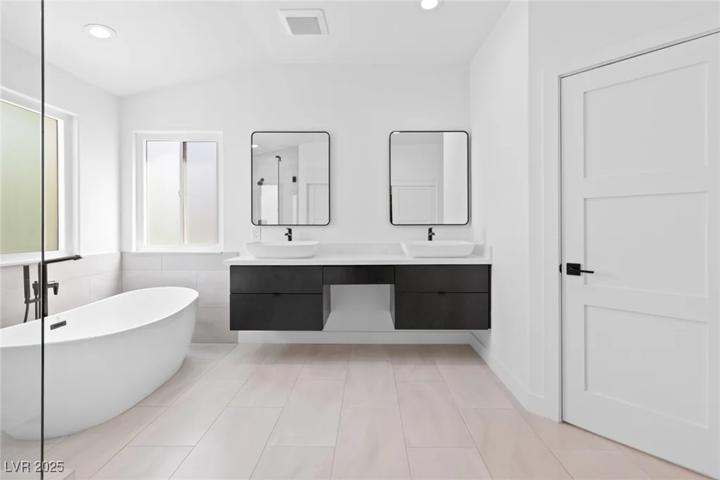613 Bianca Bay, Las Vegas, NV 89144
