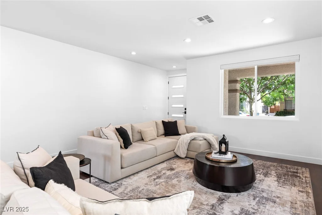 613 Bianca Bay, Las Vegas, NV 89144