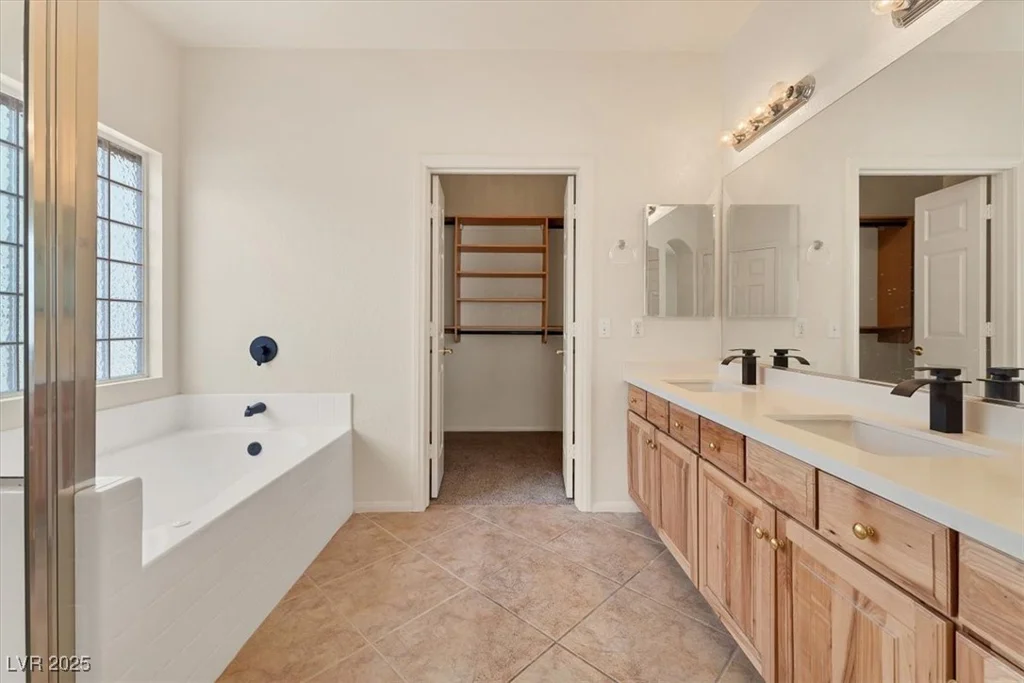 768 Viento Del Montagna, Henderson, NV 89012
