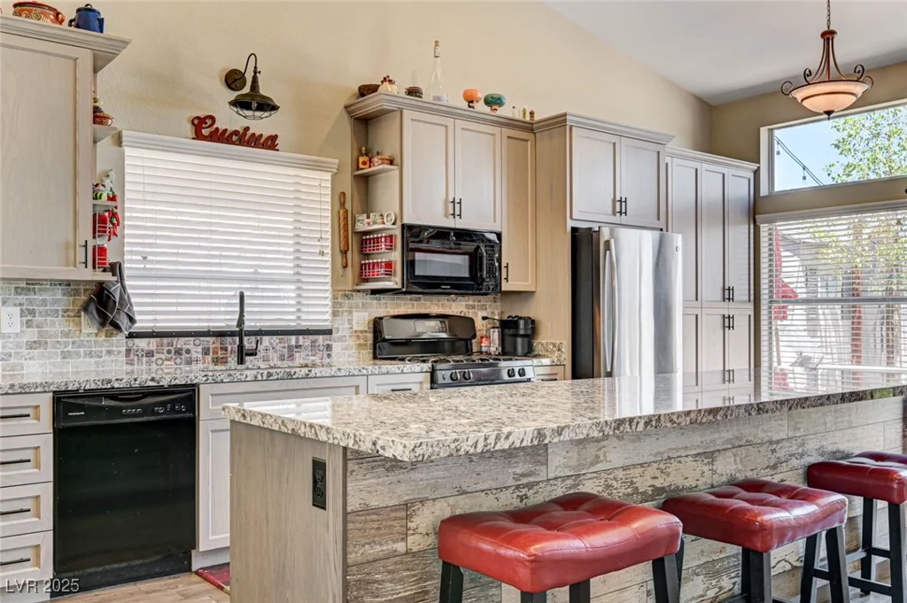532 Calypso, Henderson, NV 89002