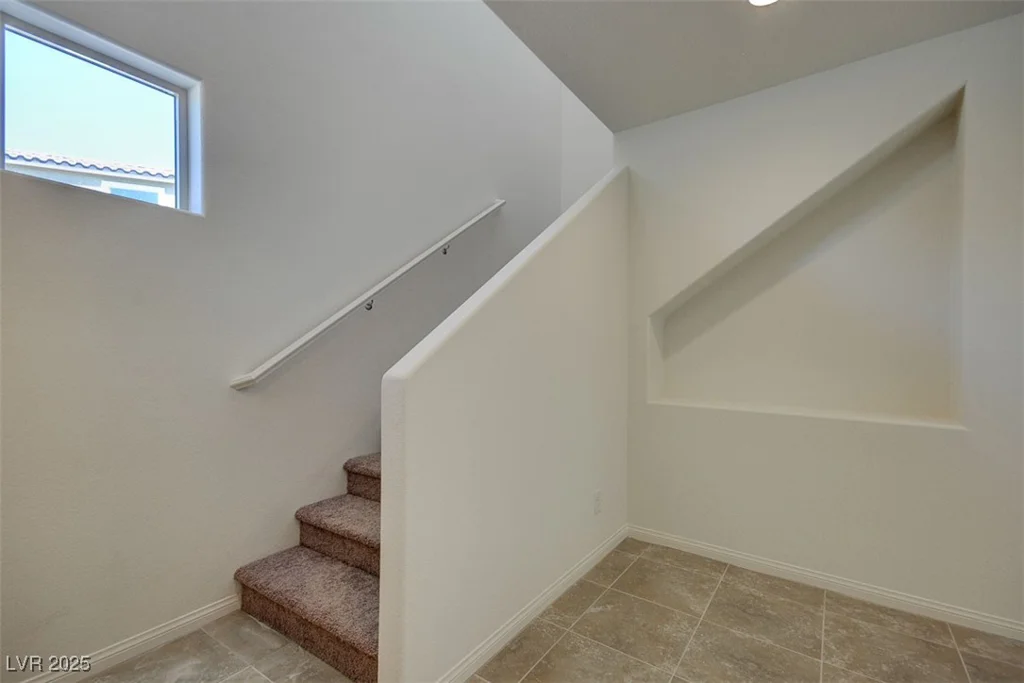 5852 Fox Hair, North Las Vegas, NV 89081