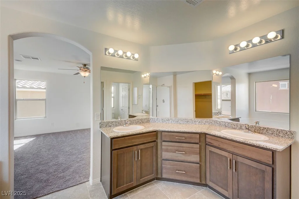 5852 Fox Hair, North Las Vegas, NV 89081