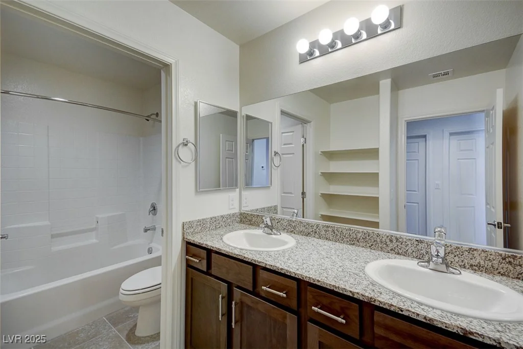 5852 Fox Hair, North Las Vegas, NV 89081