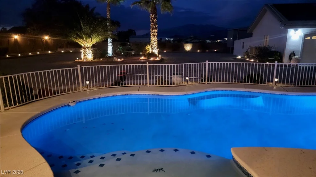 8640 Horse, Las Vegas, NV 89143