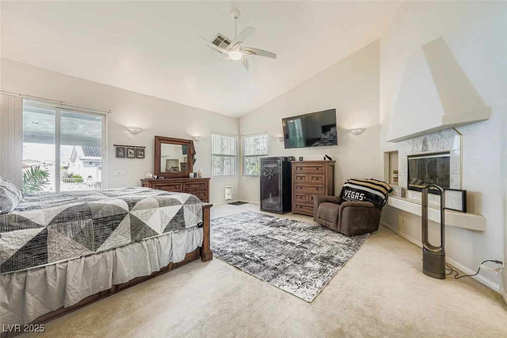 8640 Horse, Las Vegas, NV 89143