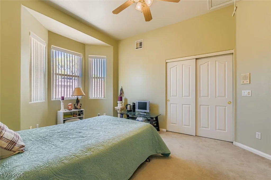 8640 Horse, Las Vegas, NV 89143
