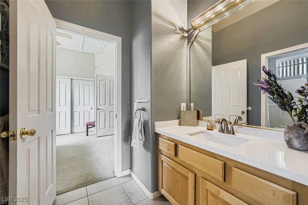 8640 Horse, Las Vegas, NV 89143