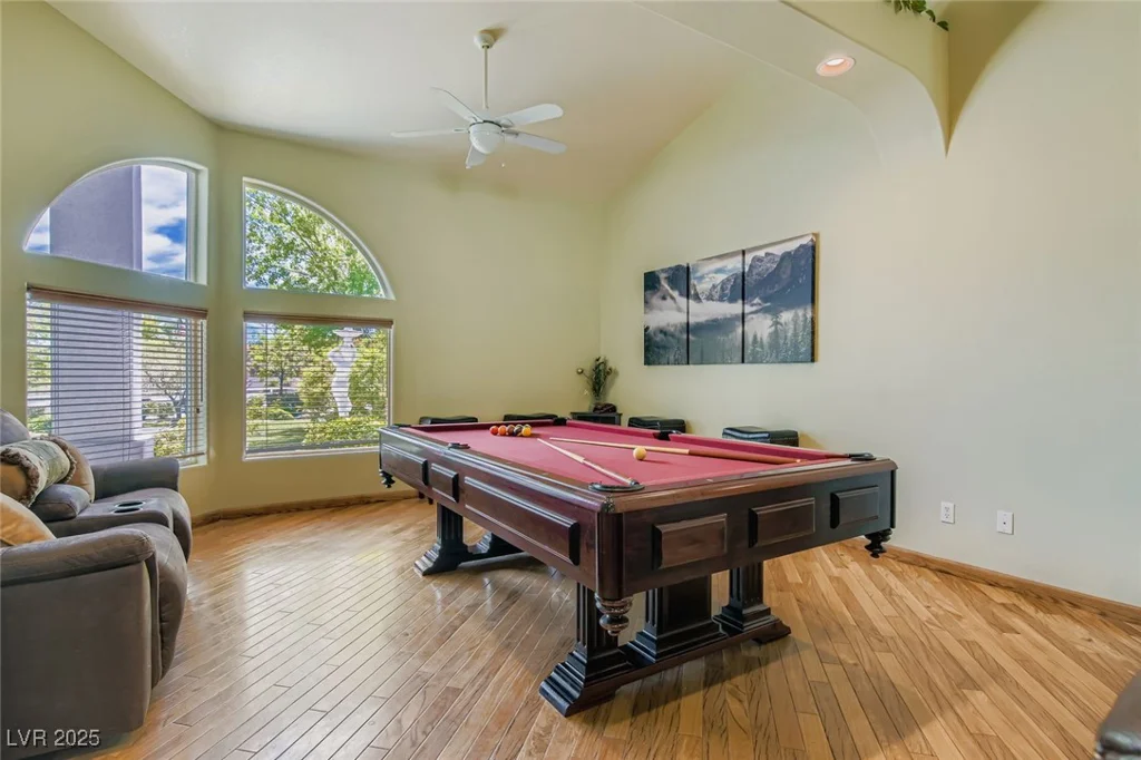 8640 Horse, Las Vegas, NV 89143