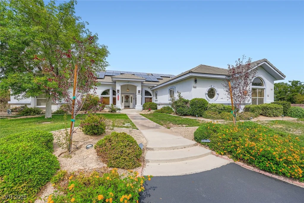 8640 Horse, Las Vegas, NV 89143
