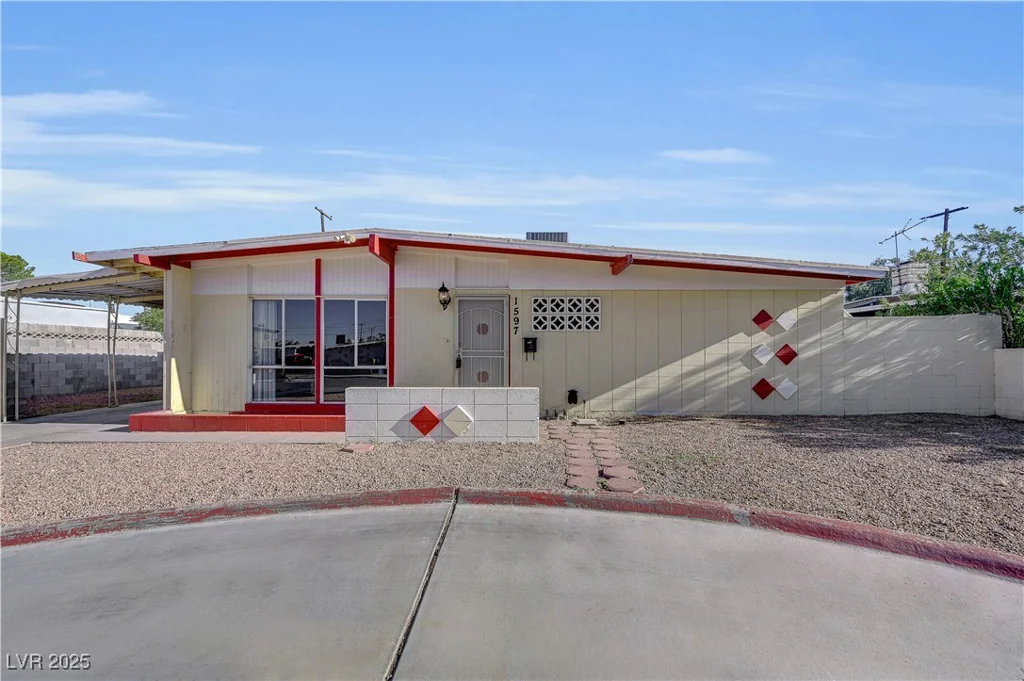 1597 Capistrano, Las Vegas, NV 89169