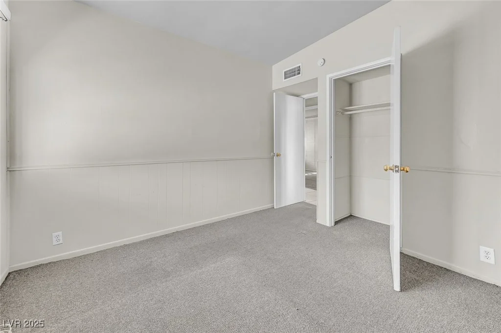 1597 Capistrano, Las Vegas, NV 89169