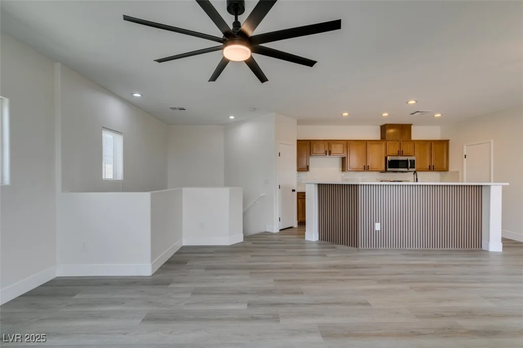 6158 Calm Breeze, Las Vegas, NV 89108