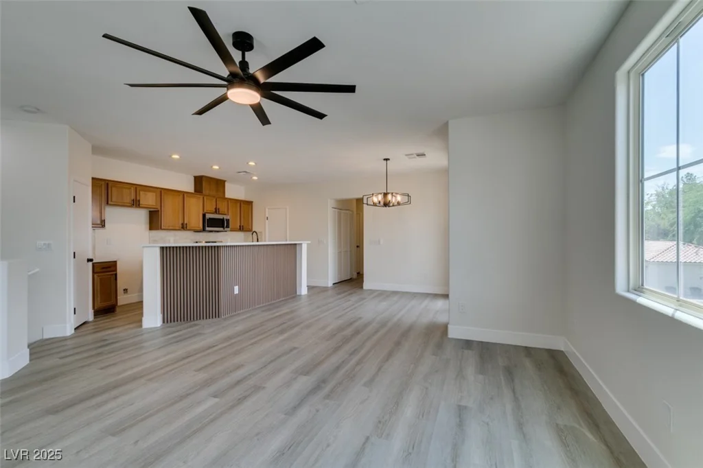6158 Calm Breeze, Las Vegas, NV 89108