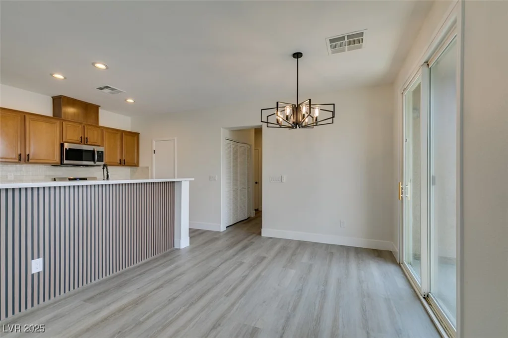6158 Calm Breeze, Las Vegas, NV 89108