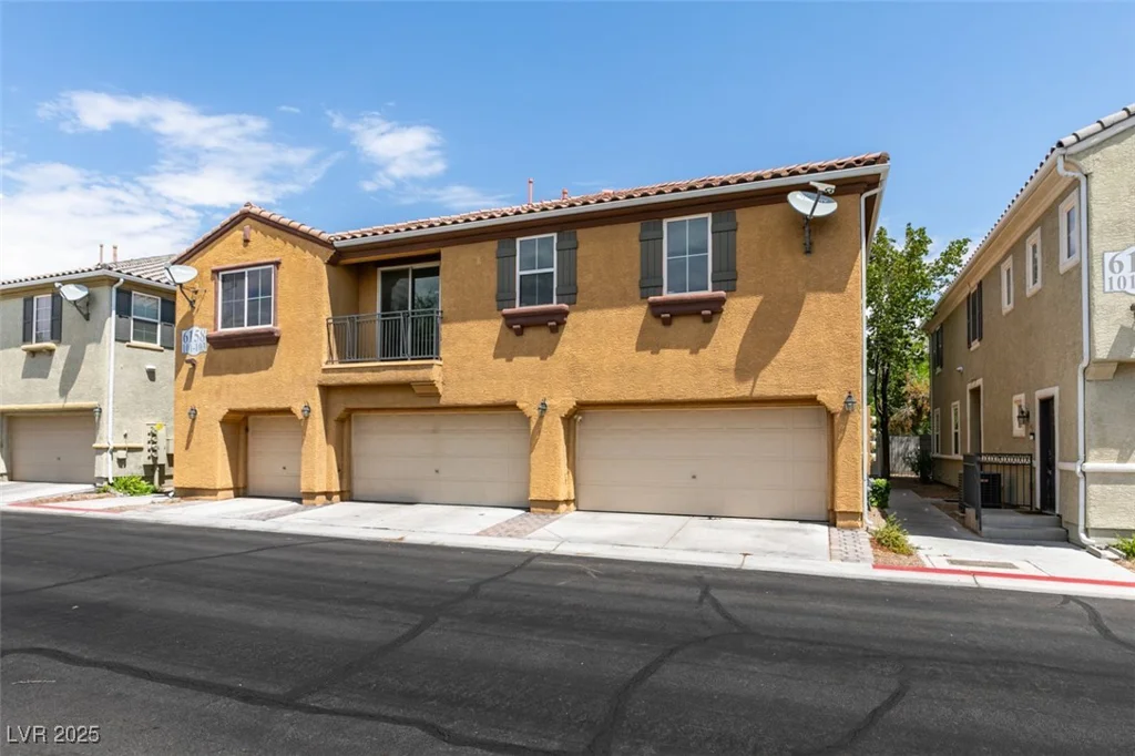 6158 Calm Breeze, Las Vegas, NV 89108