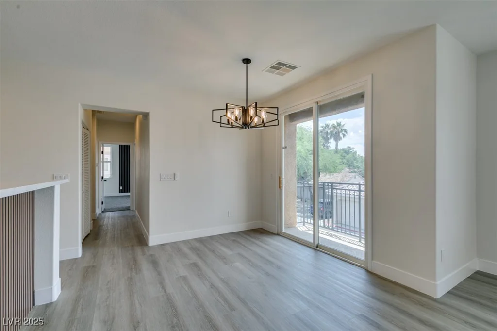6158 Calm Breeze, Las Vegas, NV 89108