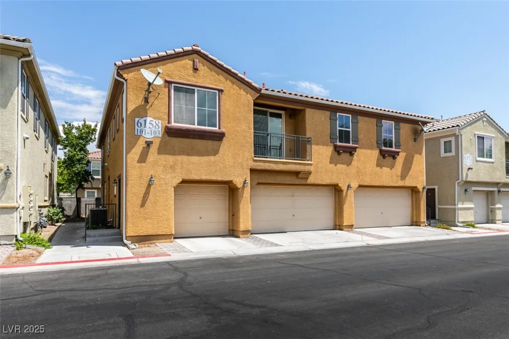6158 Calm Breeze, Las Vegas, NV 89108