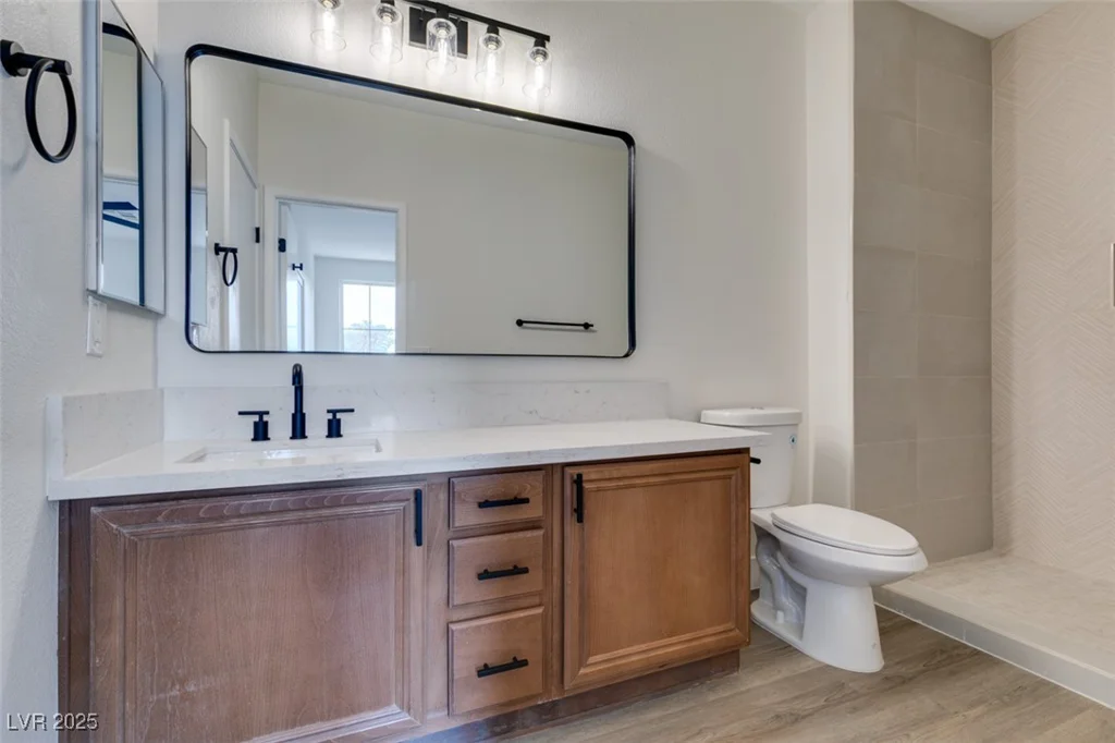 6158 Calm Breeze, Las Vegas, NV 89108