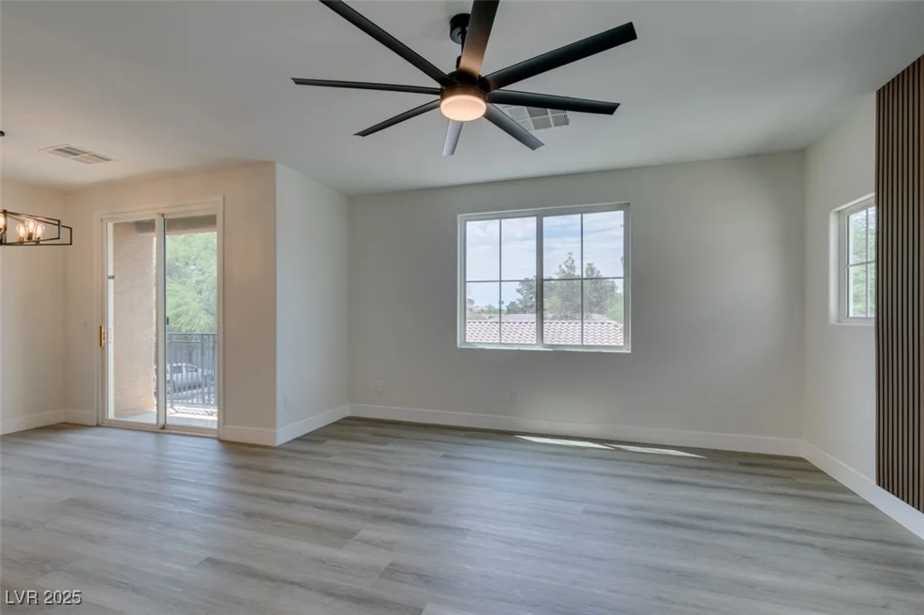 6158 Calm Breeze, Las Vegas, NV 89108