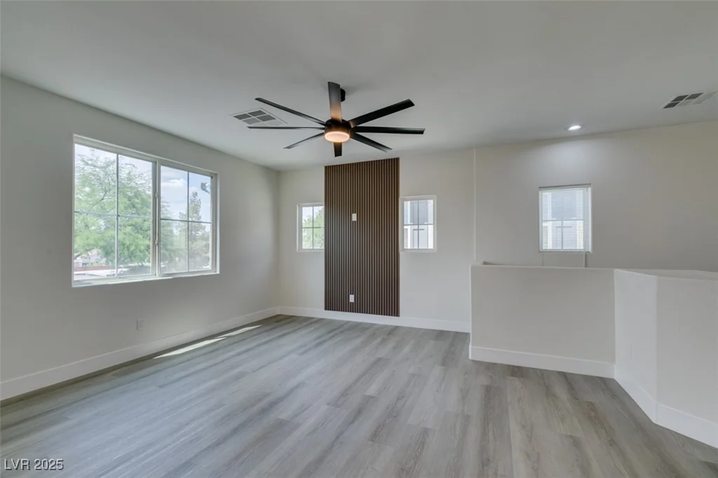6158 Calm Breeze, Las Vegas, NV 89108
