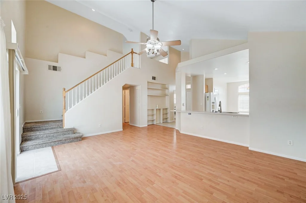 6670 Montezuma Castle, North Las Vegas, NV 89084