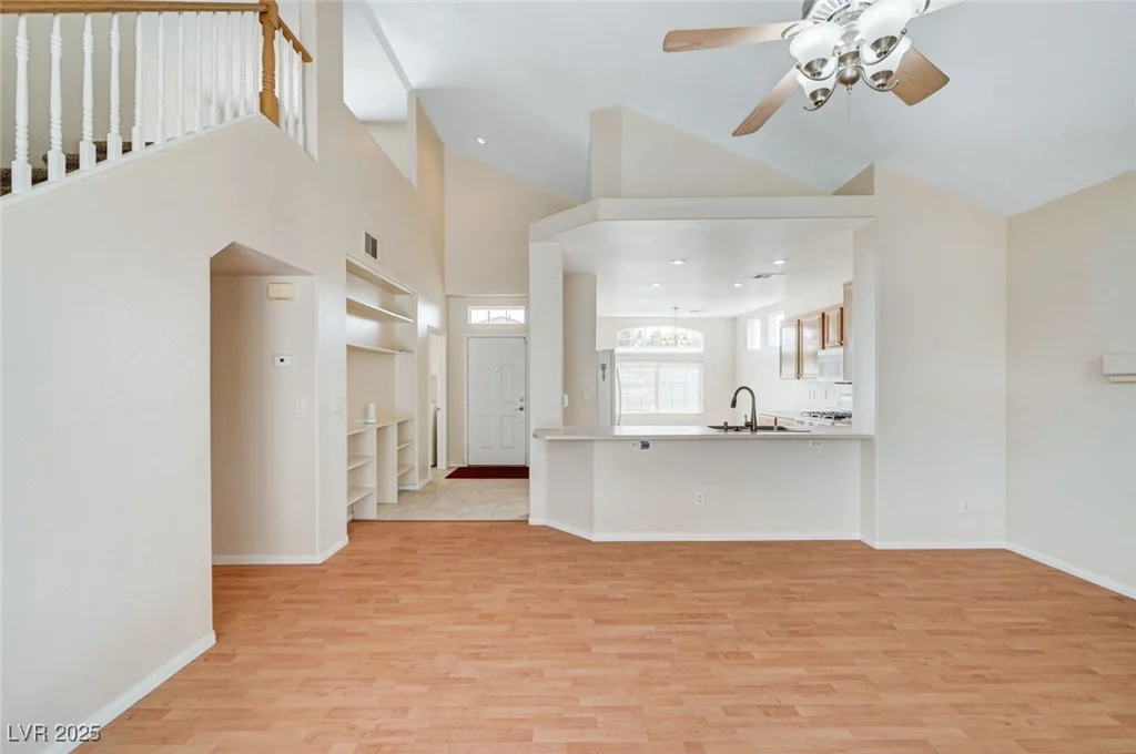 6670 Montezuma Castle, North Las Vegas, NV 89084