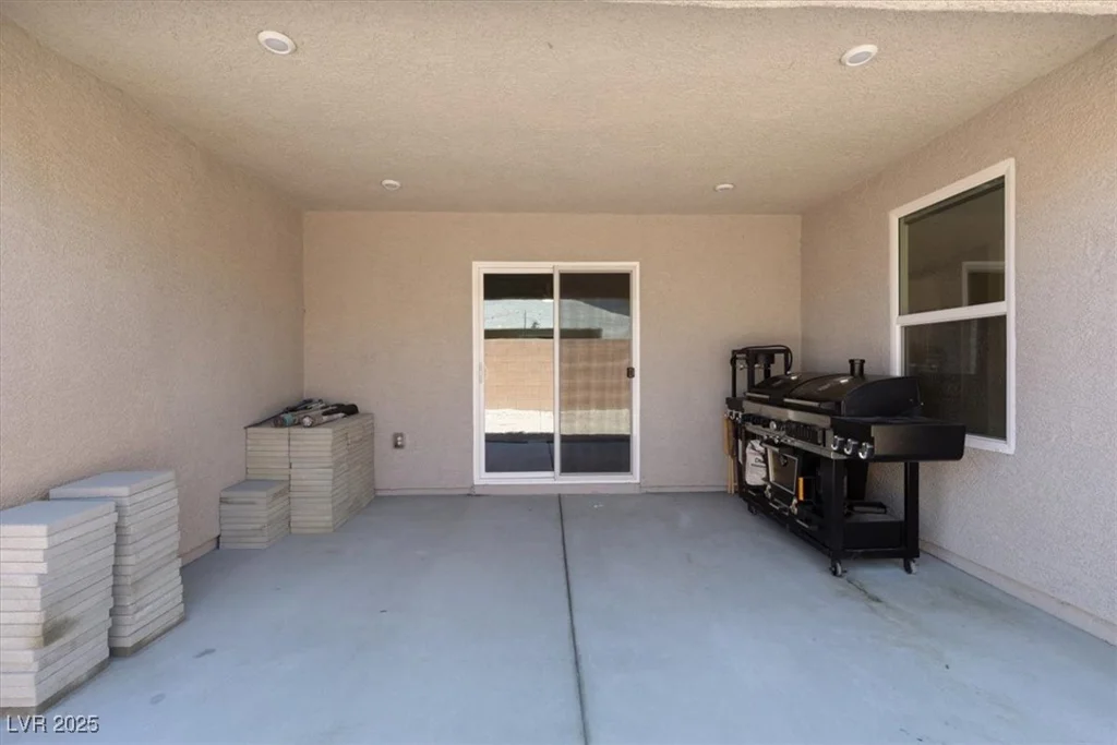 455 Desoto Falls, Indian Springs, NV 89018